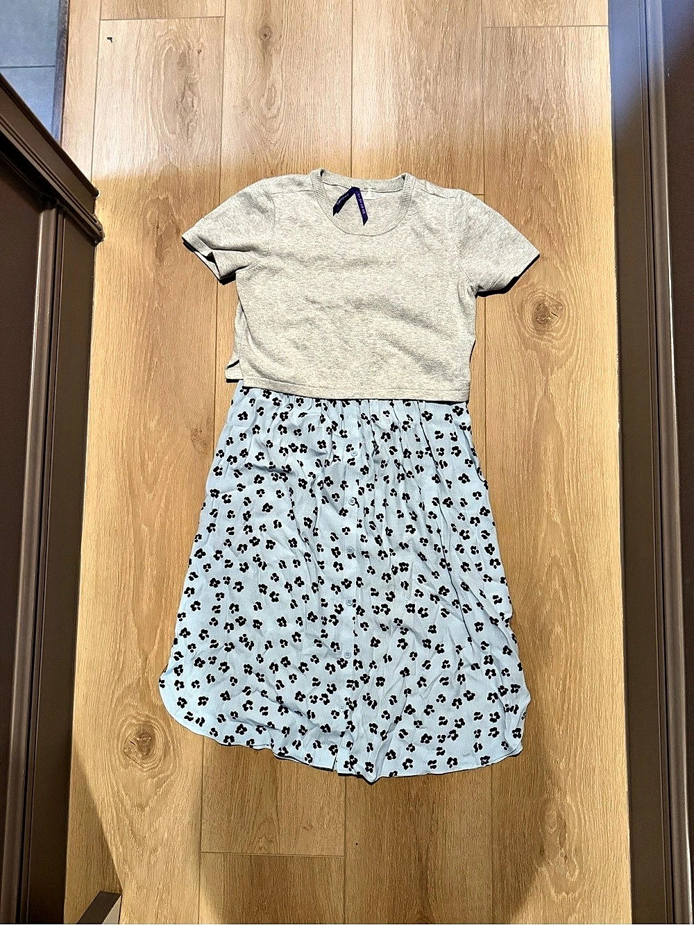 SeraPhine Floral Mini Dress in Gray & Blue Size 4 Like New